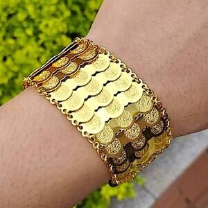 Gold Coin Charm Bracelet Gold Plated 18K